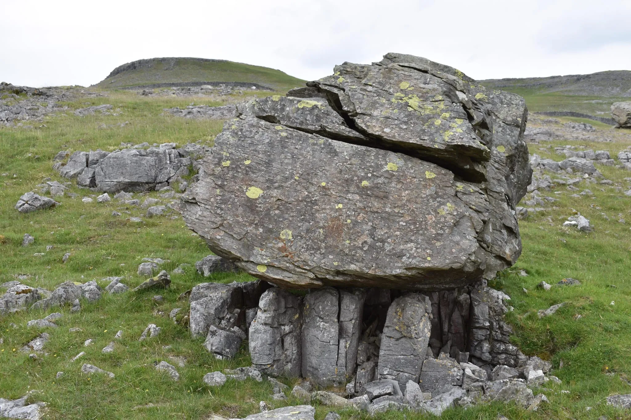 Norber-erratics-walk (9)