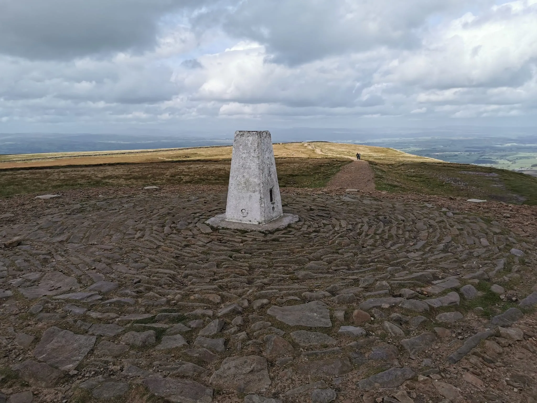 Pendle Hill Walk (16)